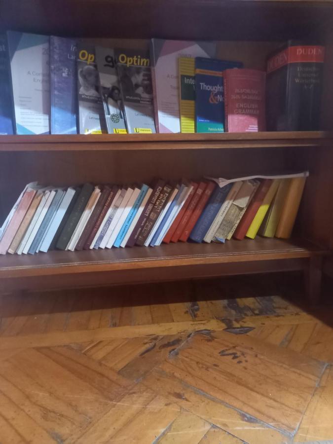 Guest House Roma 쿠타이시 외부 사진